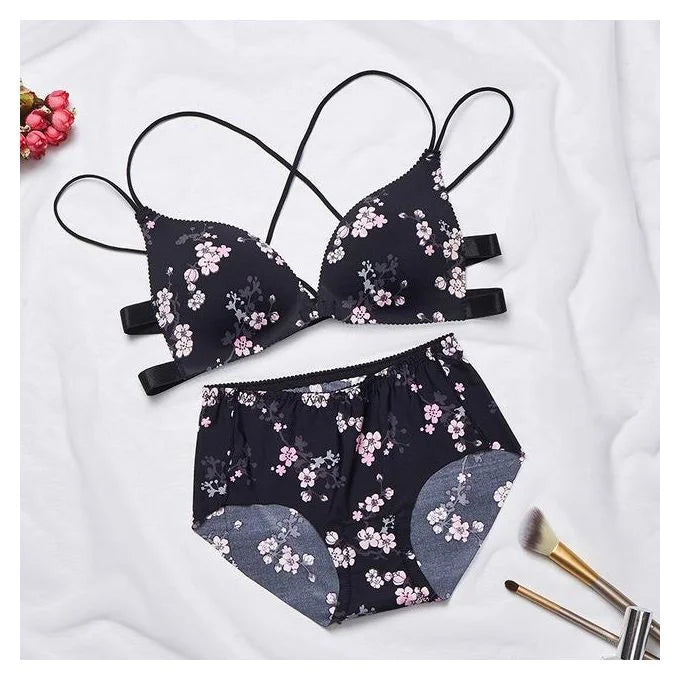 Women’s fancy & Soft Matriyal Sexy Bra & Panty Set (Pack of 4)