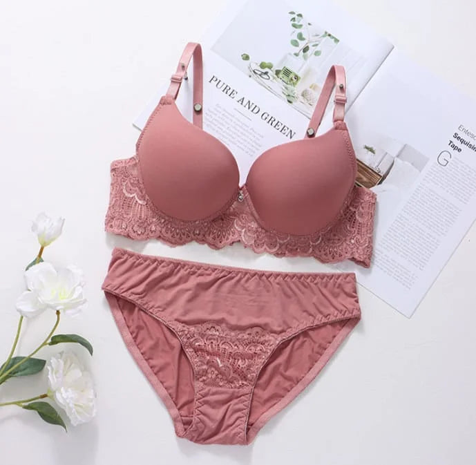 Women’s fancy & Soft Matriyal Sexy Bra & Panty Set (Pack of 5)